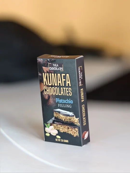 Yala%20Chocolate%20Pustachio%20Kunafa%20Chocolates%20-%20Image%203