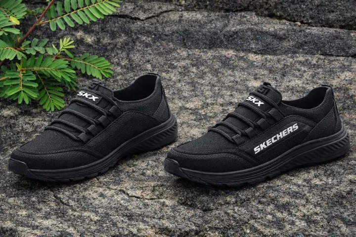 Skechers%20SKX%20White%20Shoes%20%E2%80%93%20Lightweight%20Comfort%20&%20Style%20-%20Image%209