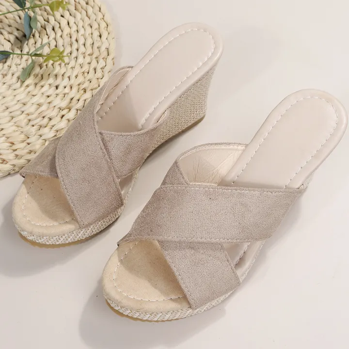 2024%20Summer%20New%20Fashion%20Wedge%20Casual%20Waterproof%20Platform%20Slippers%20Thick%20Sole%20High%20Heel%20Sandals%20for%20Women%20-%20Image%204