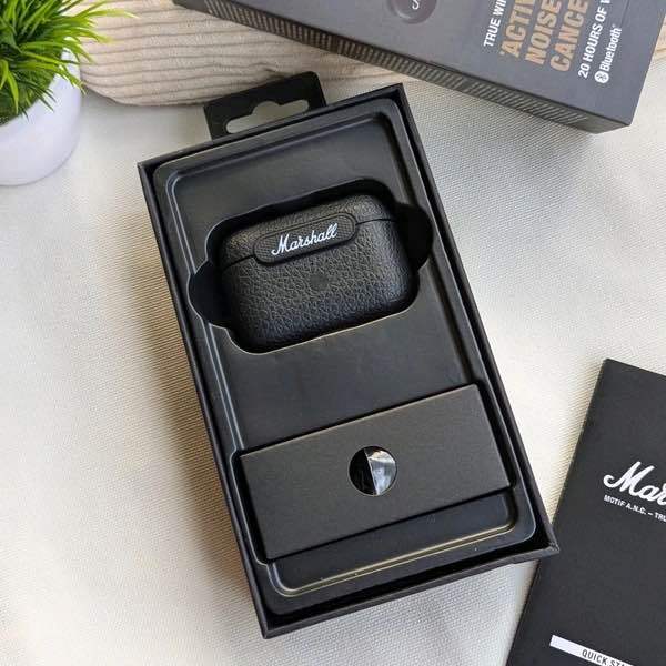 Marshall%20Motif%20Monitor%20ii%20Wireless%20Bluetooth%20Earbuds%20Headphone%20Headset%20Earbuds%20A%20Grade%20-%20Image%202