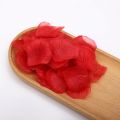 1000PCS Non-woven fabric simulates rose petals, which is very suitable for Valentine's Day and especially for proposal parties.. 