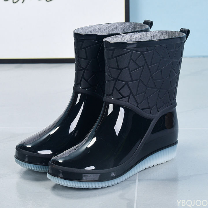 Four%20Seasons%20Jelly%20Anti%20Slip%20Thick%20Fashion%20New%20Waterproof%20Shoes%20for%20Women%20Wear%20Wear%20Wear%20Resistant%20Short%20Tube%20Rain%20Boots%202026%20-%20Image%203