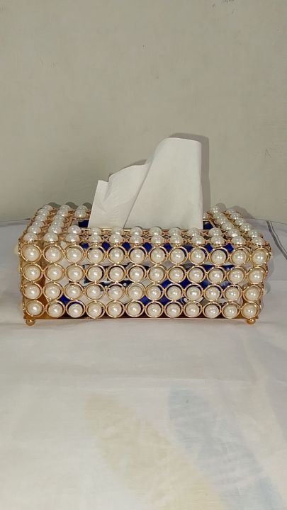 tissue%20box%20cover%20-%20Image%202