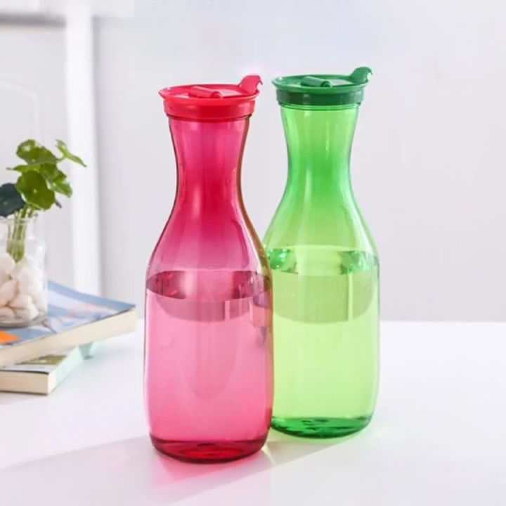 1.6L Slim Multi-Purpose Fridge Bottle with Cap for Beverage Storage, Reusable and Eco-Friendly, Random Colors
