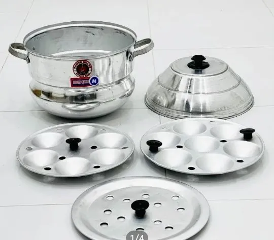 Aluminium%20Idli%20Make%20Idly%20Steamer%20Cooker%20With%202%20Idly%20Plates%20(14%20Idly%20)%20-%20Image%203