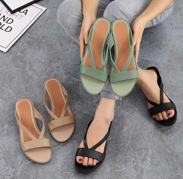 Elegant and trendy sandal for girls