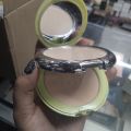 Garnier face powder long lasting shine pree effect. 
