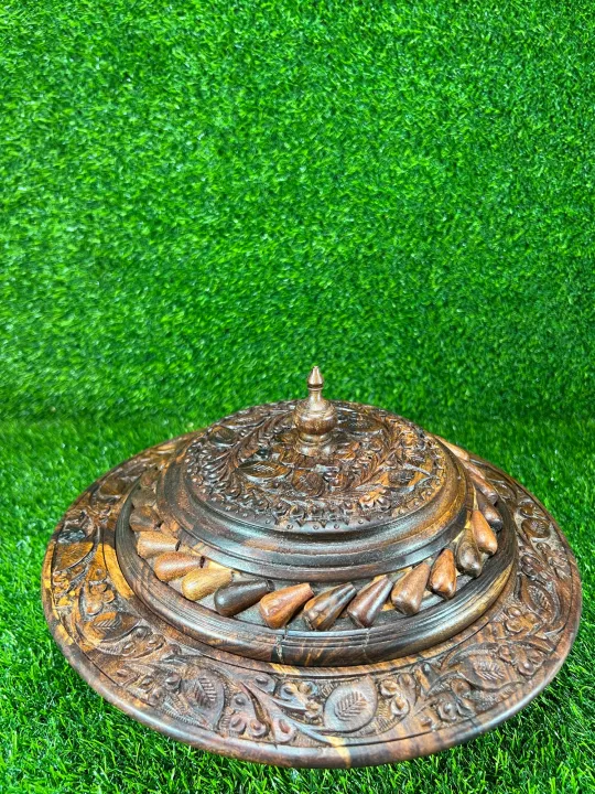 Wooden%20Dry%20Fruit%20box%203%20portions%20beautiful%20hand%20made%20box%20-%20Image%203