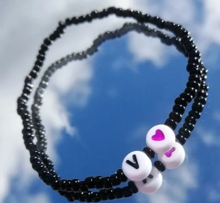 BTS%20Name%20Bracelets%20_Beaded%20purple%20heart%20name%20bracelets%20fkr%20Army%20-%20Image%206