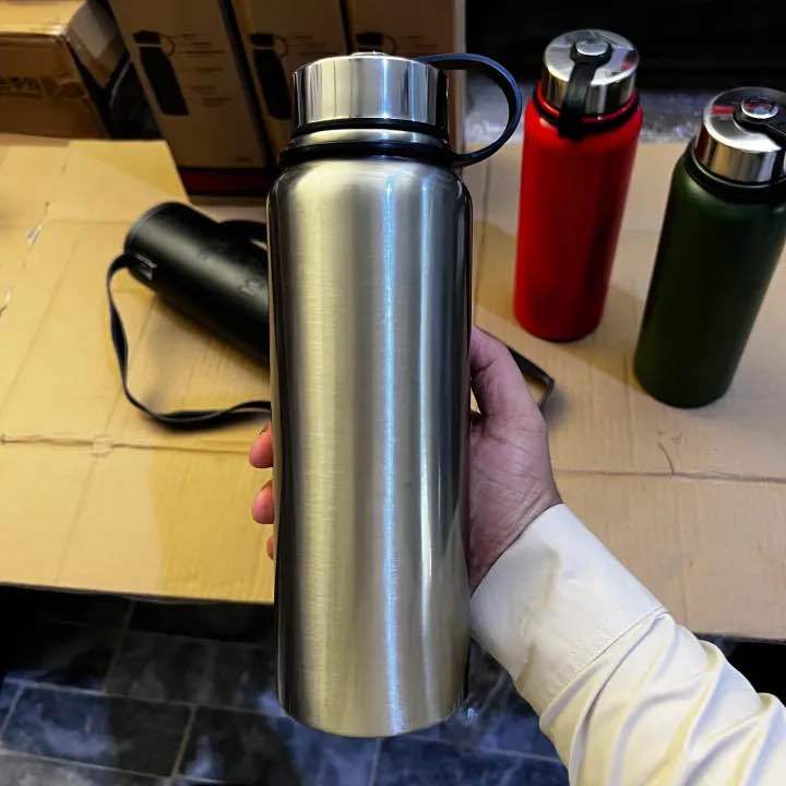 Free%20Leather%20Pouch%201500ML/1100ML/800ML%20SUS-304%20Stainless%20Steel%20Insulated%20Thermos%20Bottle%20Thermo%20Vacuum%20Flask%20Large%20Capacity%20Outdoor%20Water%20Bottle%20+with%20Free%20Leather%20Pouch%20-%20Image%209