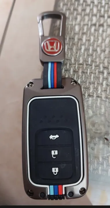 Honda%20City%202021%20Onwards%20Metal%20Key/Remote%20Cover%20with%20Key%20Chain%20Premium%20Quality%20Imported%20-%20Image%206