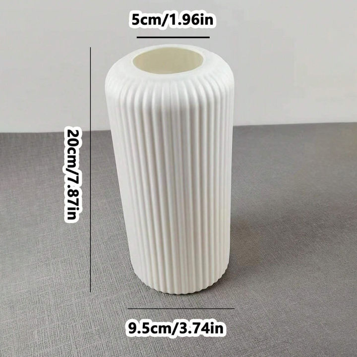 Striped%20Ceramic-Like%20Plastic%20Vase%20for%20Flowers,%20Decorative%20Floral%20Arrangement%20Display,%20Creative%20Little%20Flower%20Vase%20home%20decoration%20item%20-%20Image%207