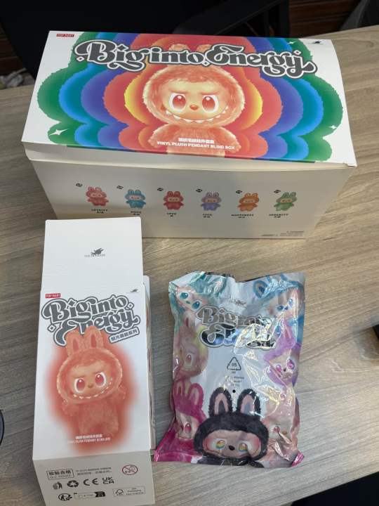 Pop%20Mart%20Labubu%20doll%20Blind%20Box%20Cute%20Keychains%20Seal%20Packing%20-%20Image%206