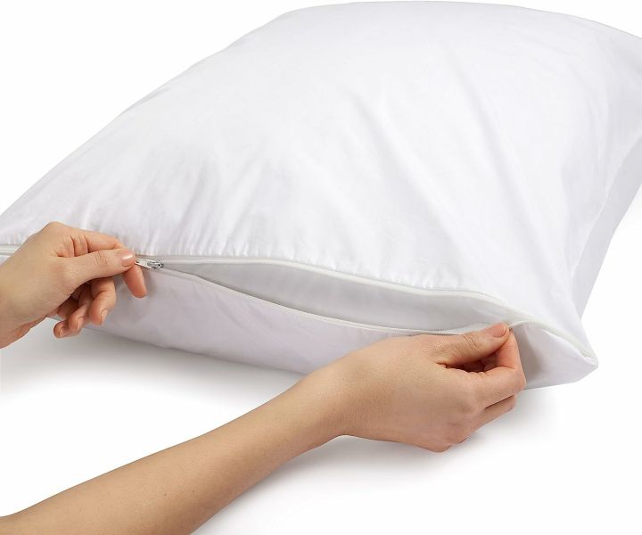 Pack of 6 White Zip Pillow case without filling