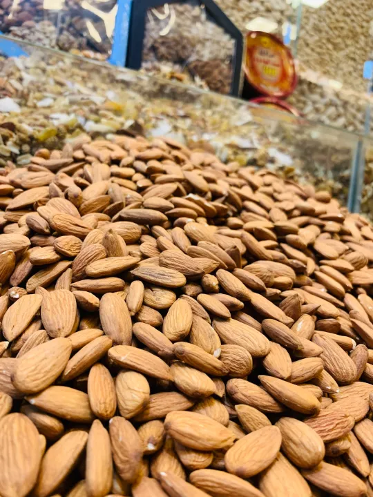 Premium%20American%20Kalmi%20badam%20giri%20500g%20-%20Image%202