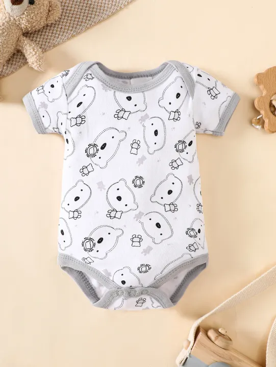 his%208-piece%20unisex%20newborn%20layette%20set%20fits%20boys%20and%20girls%20aged%200-9%20months,%20with%20lovely%20grey%20bear%20prints.%20-%20Image%206
