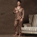 2026 High Quality Vintage Style Luxury Pajama Set for Men Spring Satin Long-sleeved Sleepwear Pajamas Pyjama Pijamas for Men Pjs. 