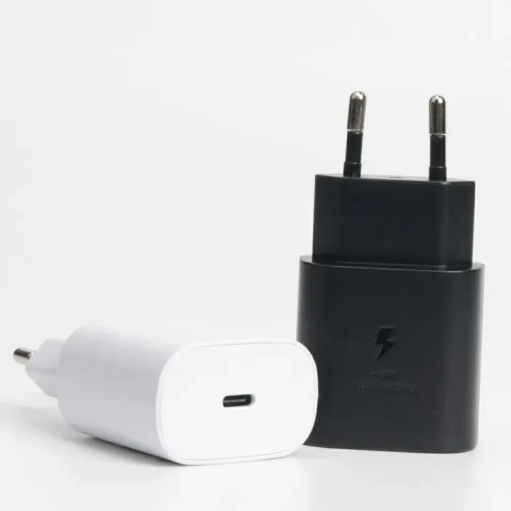 Samsung%2025w%20PD%20dock%20super%20fast%20charging%20black/white%20-%20Image%203