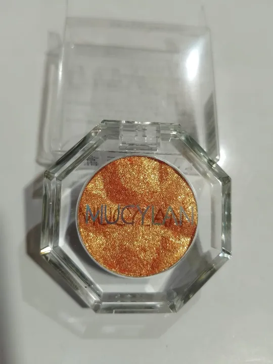 Shimmer%20Highlighter%20Shade%20Blush%20Powder%20-%20Image%204