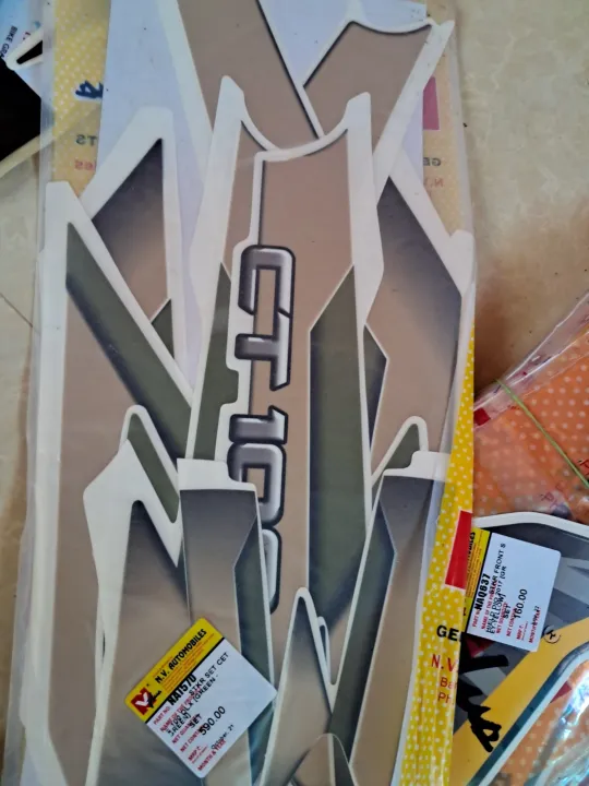 Bajaj%20CT100%20sticker%20-%20Image%202