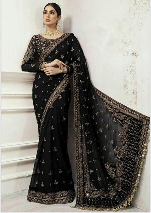 *ALLHAMDULILLAH*

*Maria B saree wedding collection 2023*


Front body net heavy embroidery 🧵 with sequence work & stone hand work 

Back net body plain 

Selves net heavy embroidery 🧵 with sequence work & stone hand work 

Sari heavy embroidery 🧵 with