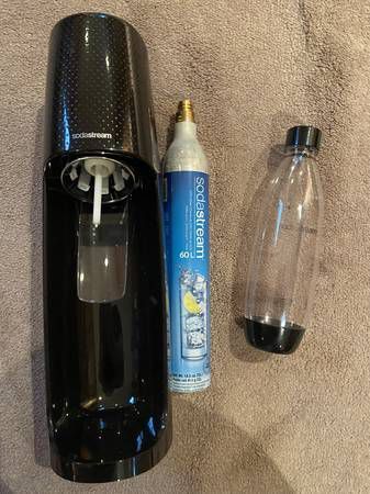 SodaStream Fizzi Sparkling Water Maker, Black Without Box