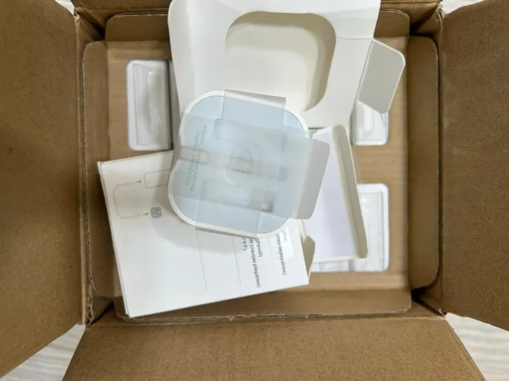 Iphone%20Original%20Charger%20PD%203Pin%2020W%20-%20Image%204