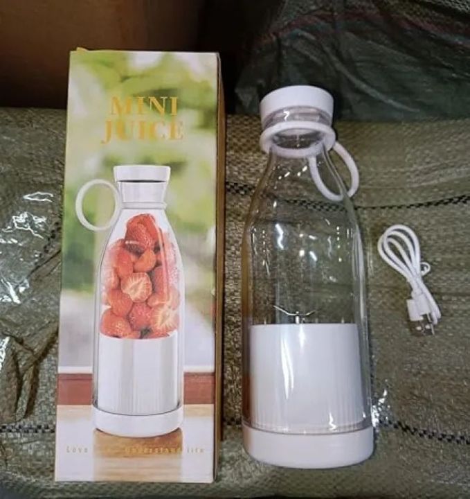 Fresh%20Juice%20Mini%20Fast%20Portable%20Blender%20-%20Image%205