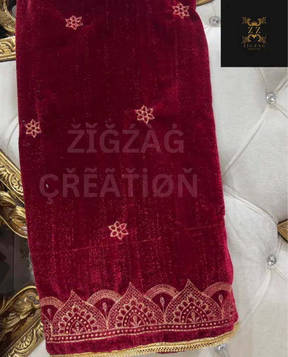 Velvet%20shawl%20for%20women%20and%20men%20-%20Image%207