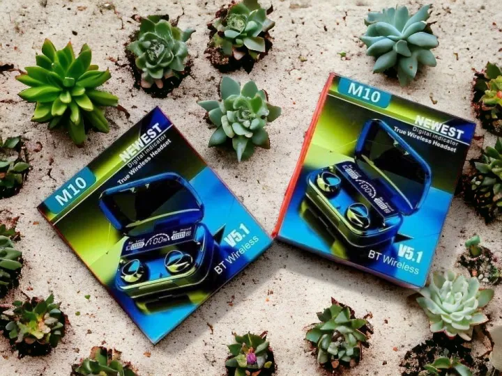 M10%20TWS%20Wireless%20EarBuds%20With%20Bluetooth%203.5%20-%20Image%203