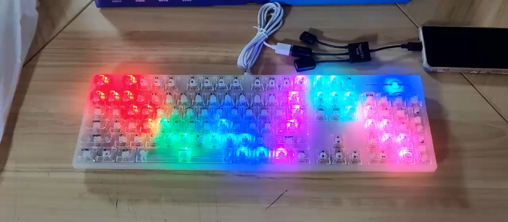 TRANSPARENT MECHANICAL KEYBOARD RGB RAIKU L1000 HIGH QUANLITY 19 MODES OF LIGHT PROFESSIONAL GAMING KEYBOARD
