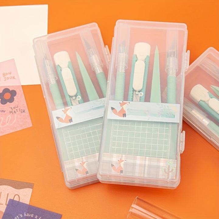 Complete%20DIY%20Scrapbooking%20Tool%20Kit%20with%20Pens,%20Carving%20Knives,%20Tweezers,%20And%20Cutting%20Mats%20%E2%80%93%20Non-Retractable%20Handle%20for%20Everyday%20O%20-%20Image%205