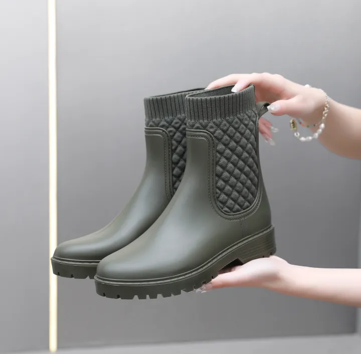 1%20Pair%20of%20Women's%20Short%20Chelsea%20Rain%20Boots,%20Fashionable%20U-Shaped%20Fly-Knit%20Rain%20Boots,%20Pvc%20Non-Slip%20Waterproof%20%20Shoes%20-%20Image%205