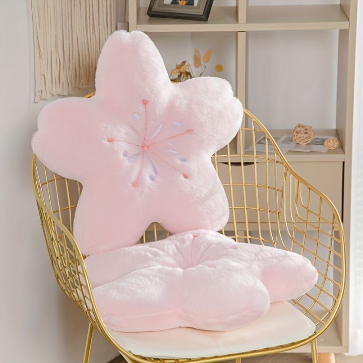 Super%20Soft%20Cherry%20Blossom%20Flower%20Pillow,%20Princess%20Style%20Love%20Pillow%20for%20Living%20Room,%20Adult,%20Cute%20Niche%20%20for%20Valentine's%20Day%20-%20Image%203