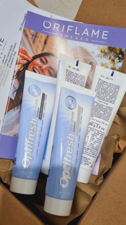 Oriflame%20optifresh%20pro%20white%20toothpaste%20-%20Image%202