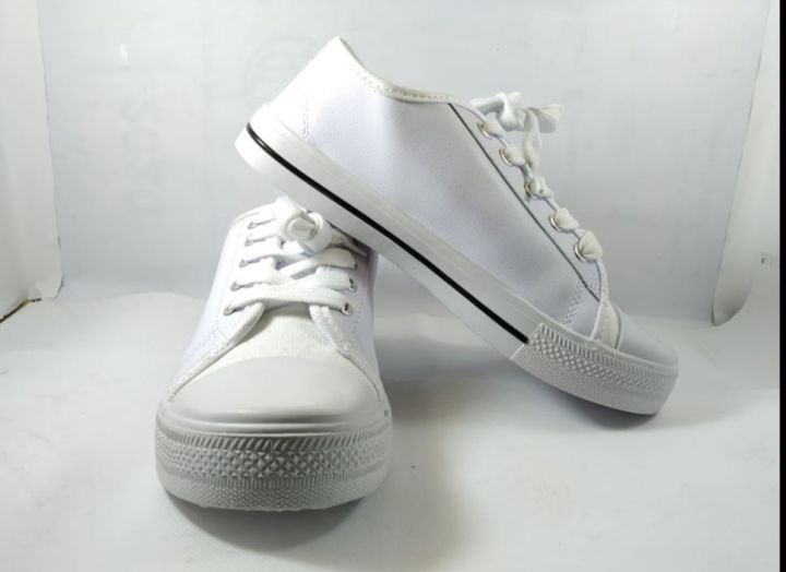Panda%20Comfortable%20School%20Shoes%20-%20Image%202