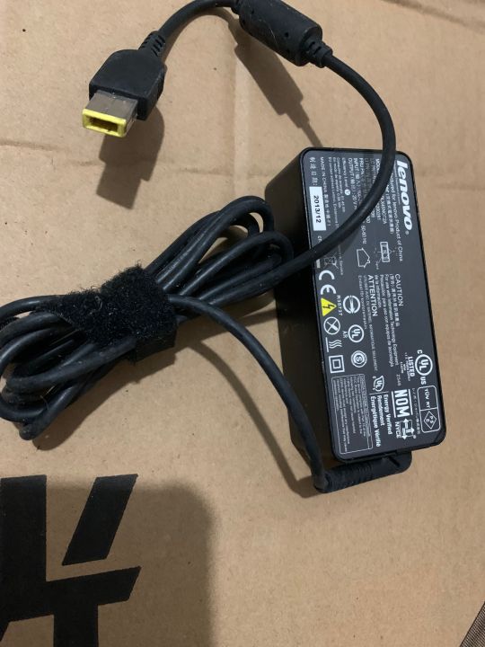 Lenovo%20laptop%20charger%20-%20Image%203
