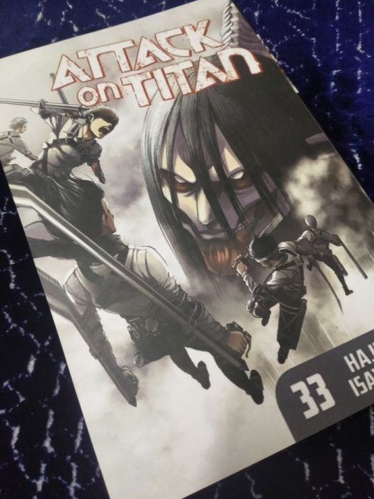 Shingeki No Kyojin Manga volume 33 Attack on titan