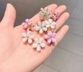 2 pcs Cute flower hair catcher. 