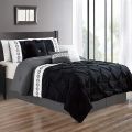 Bed sheet set with quilt cover. 