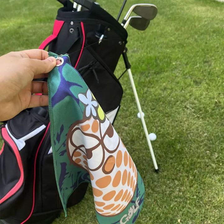 New%20High-quality%20Golf%20Towel,%20%20Double-sided%20Printing,%20Retractable%20Hook,%20Quick-drying,%20Machine%20Washable,%20Suitable%20for%20Golf%20Bag%20-%20Image%202