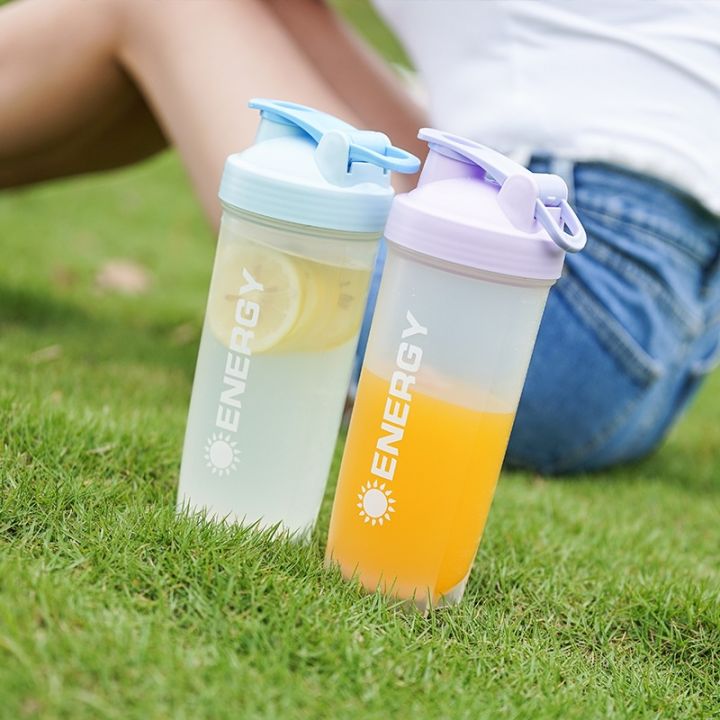Summer%20Large-capacity%20Shaker%20Cup%20Outdoor%20Fitness%20Milkshake%20Cup%20Student%20Sports%20Portable%20Stirring%20Ball%20Shock-resistant%20with%20Scale%20-%20Image%204