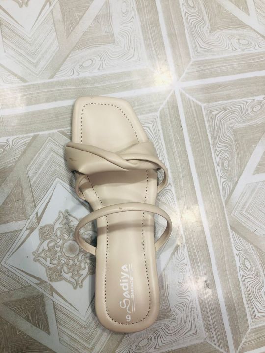Girls%20Popular%20and%20Trendy%20Slipper%20%7C%20Churi%20Slipper%20-%20Image%204