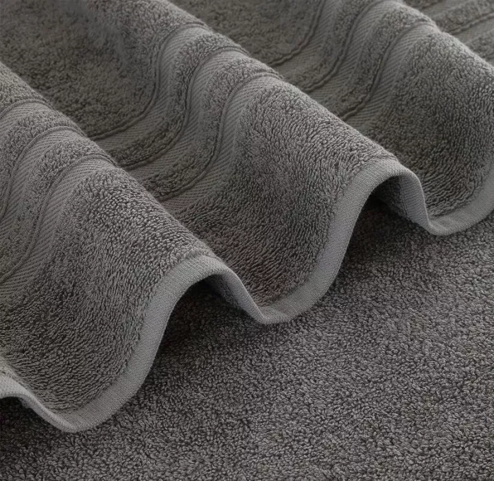 Large%20Jumbo%20Bath%20Sheet,%20Bath%20Towel,%20Hand%20Towel%20%E2%80%93%20Large,%20Plush,%20Super%20Soft%20&%20Highly%20Absorbent%20for%20Everyday%20Use%20-%20Image%203