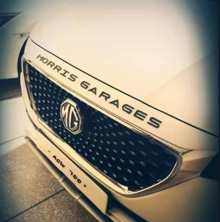 Bonnet%20Trunk%20Emblem%20Silver-Chrome%20&%20Black%20Silicone%203M%20Double%20Tape%20installation%20-%20Mg%20hs%20accessories%20-%20Image%203