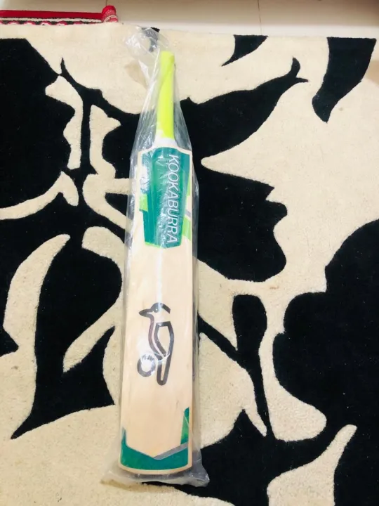 Kookaburra%20English%20Willow%20Cricket%20Bat%20-%20Image%205
