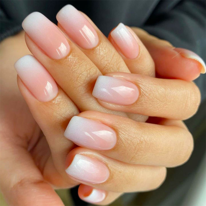 24pcs%20Simple%20Gradient%20White%20False%20Nails%20Wearable%20Short%20Square%20Fake%20Nail%20Sets%20with%20Jelly%20Glue%20Ballet%20Press%20on%20Nails%20Tips%20Finished%20-%20Image%203