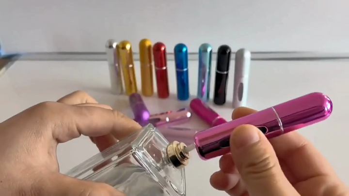 5ml Mini Perfume Atomizer Set, Refillable Travel Spray Bottles, Portable Scent Dispensers for Women, Pack of 5
