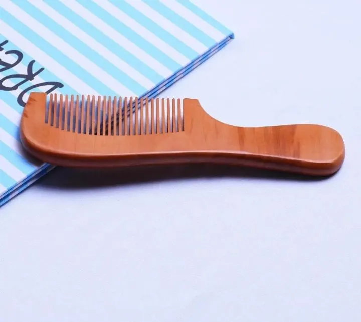 wooden%20comb%20for%20all%20hair%20-%20Image%205