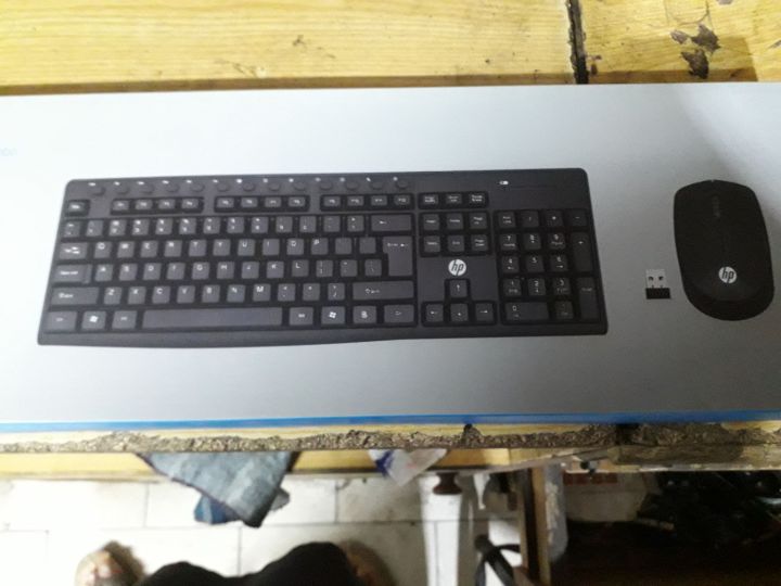 A4TECH%20wireless%20keyboard%20and%20mouse%20-%20Image%204